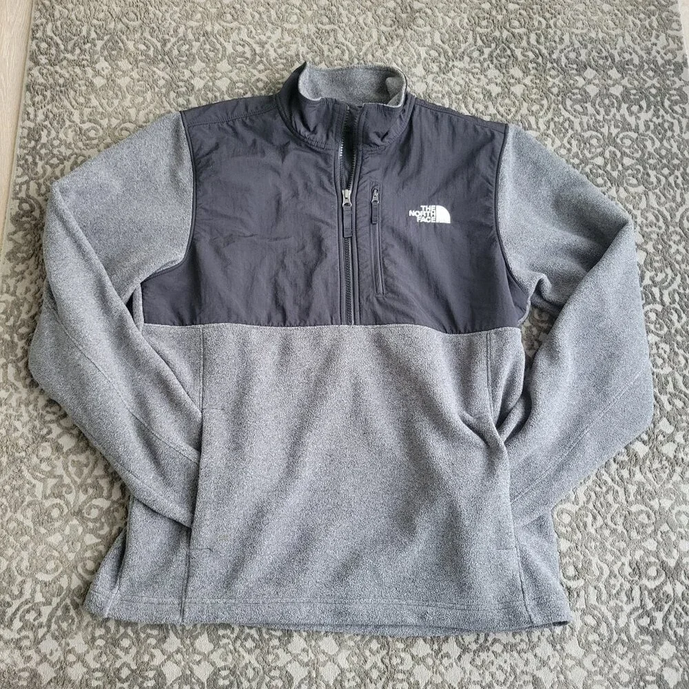 The North Face Men’s ½ Zipper Front Fleece Pullover Black/Gray Size M Medium